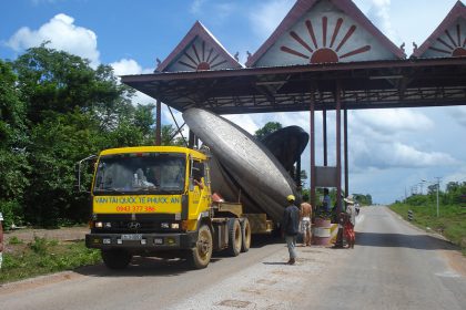 Vận chuyển hàng hóa đi Attapeu
